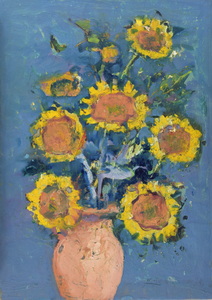 Werkverzeichnis Nr. 1435, um 1986, Sonnenblumen in hellbrauner Vase vor blaugrauer Wand,  Öl auf Karton, 53,0 x 38,3 cm